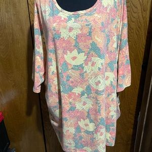 Lularoe Shirt